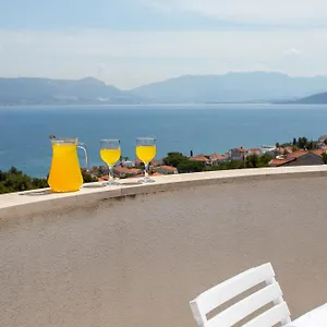 Apartment In Top, Trogir